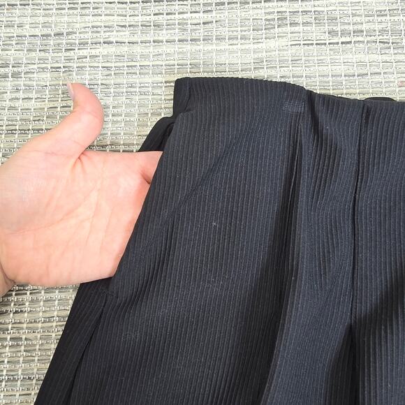 MTA Shorts Womens XL Black Ribbed Knit Pleated Front Stretchy Elastic Waistband - Picture 9 of 12